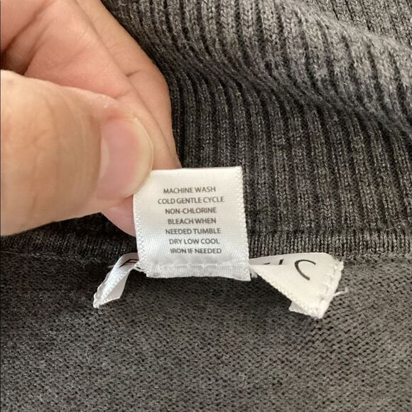 Eclectic Grey High Turtleneck Wavy Pattern Knit Sweater Size Large - Picture 6 of 16